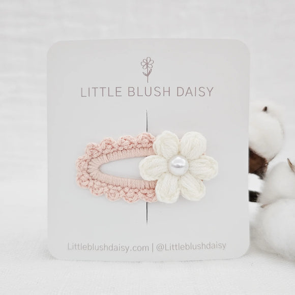 Little Blush Daisy - Crochet Hair Clip - Petite Pearl Daisy