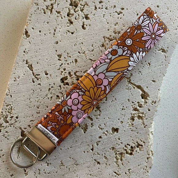 Simple Chic Designs - Wristlet - Peach Boho Floral