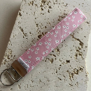 Simple Chic Designs - Wristlet - Fuscia Pink