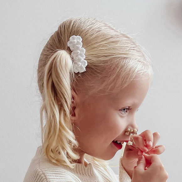 Little Blush Daisy - Fully Lined Hair Clip - Pearl Bliss