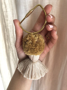 Luxe Baby Brass Mama Keyring - Natural
